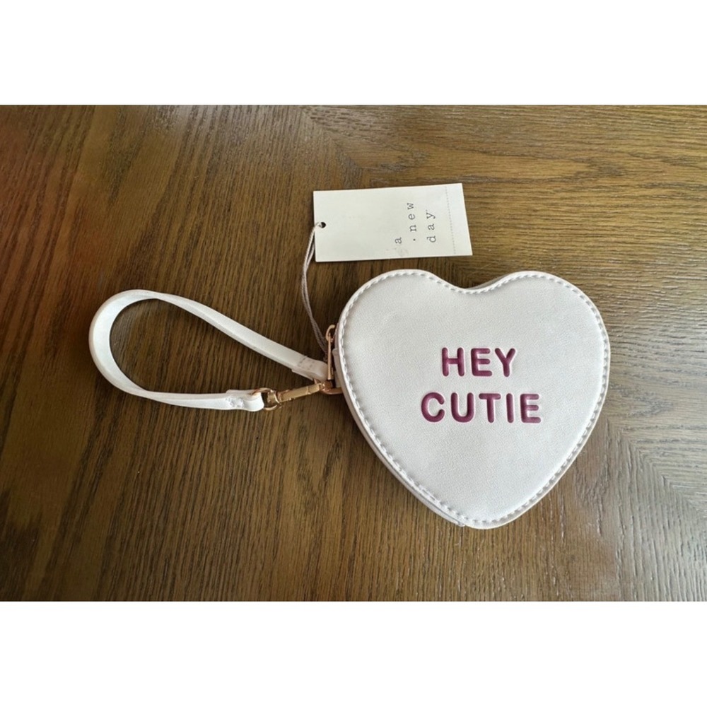 A New Day White Heart Wristlet Pouch Hey Cutie Coin Purse Valentine Gift NWT
